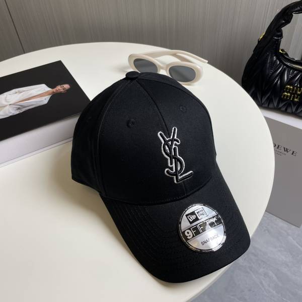 Yves Saint Laurent Hat SLH00026 Yves Saint Laurent Hat SLH00026